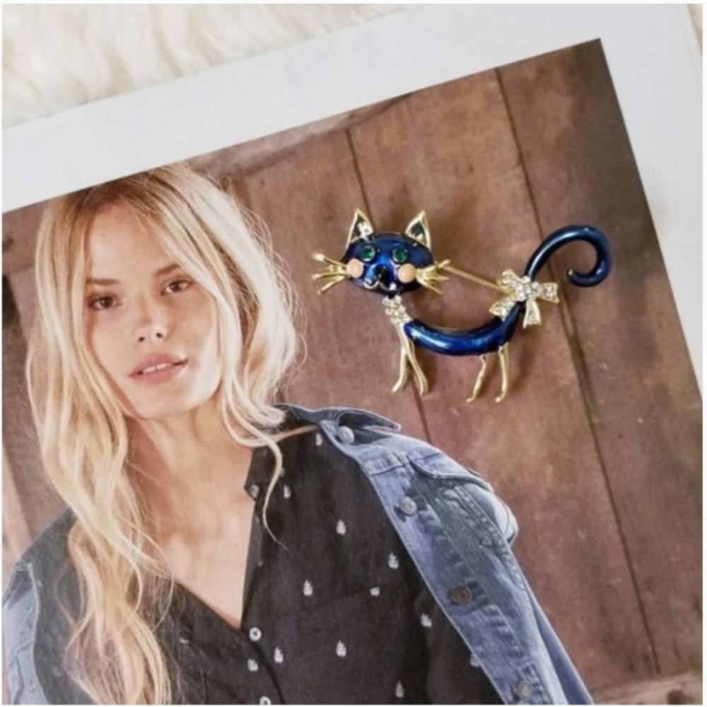 Exquisite 18K Gold Czech Rhinestone Cat Brooch - Picture 6 of 8
